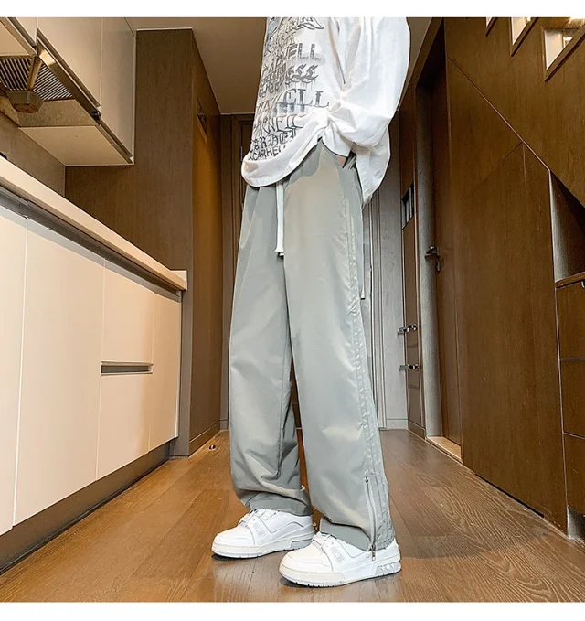 Men's Spring Waterproof Cargo Pants Detail