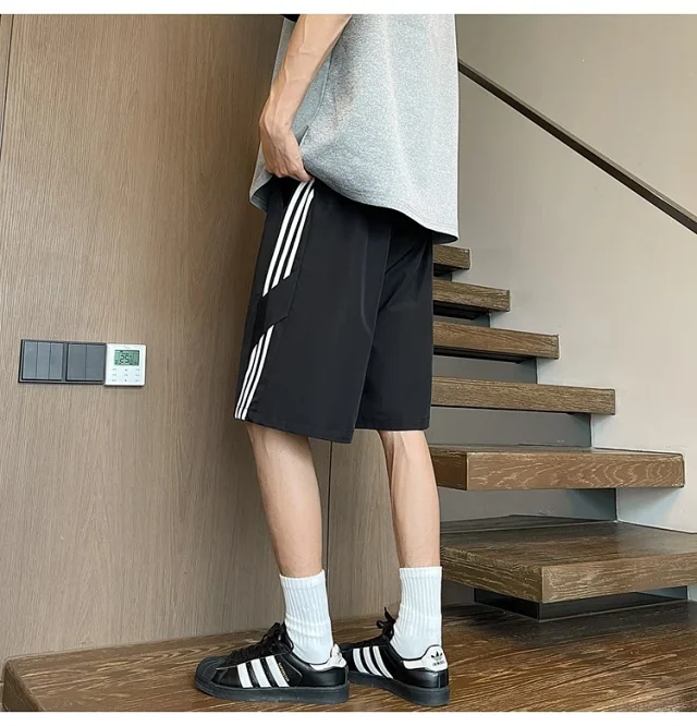 Men's Summer Basketball Shorts Detail