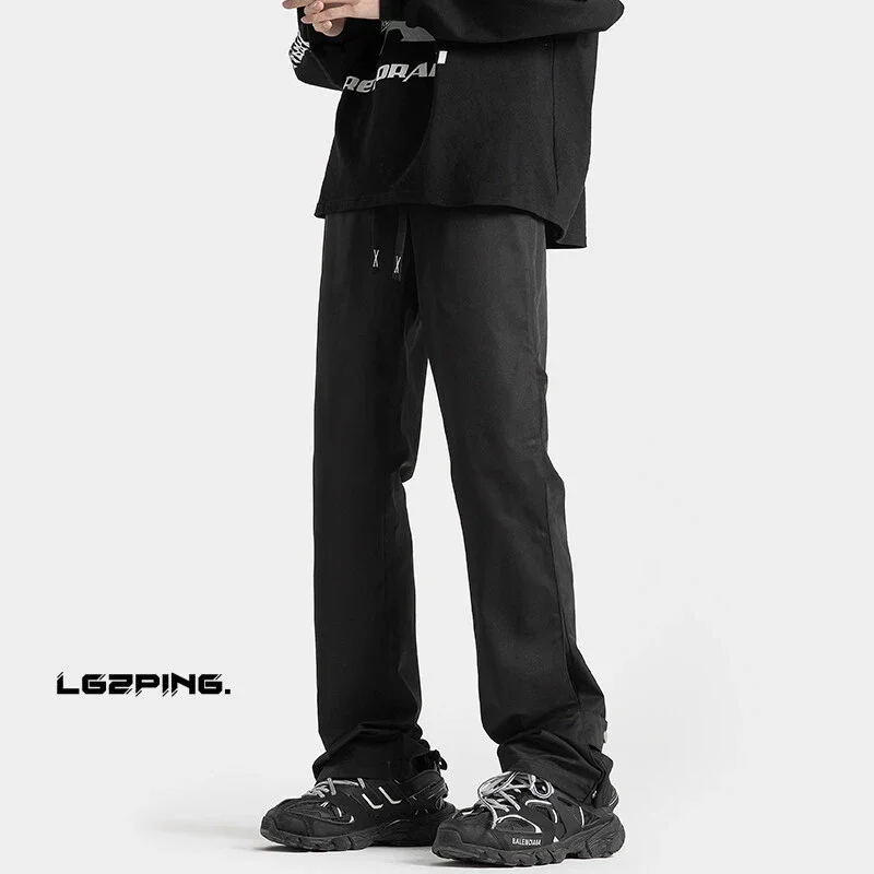 Oversize Men's Micro-flared Cargo Pants
