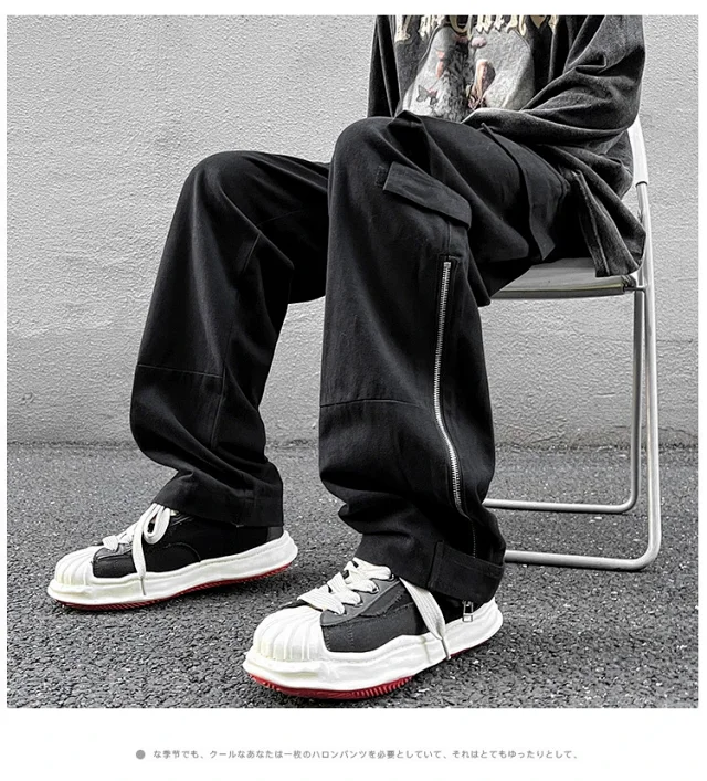 Grey American Retro Cargo Pants for Men Detail