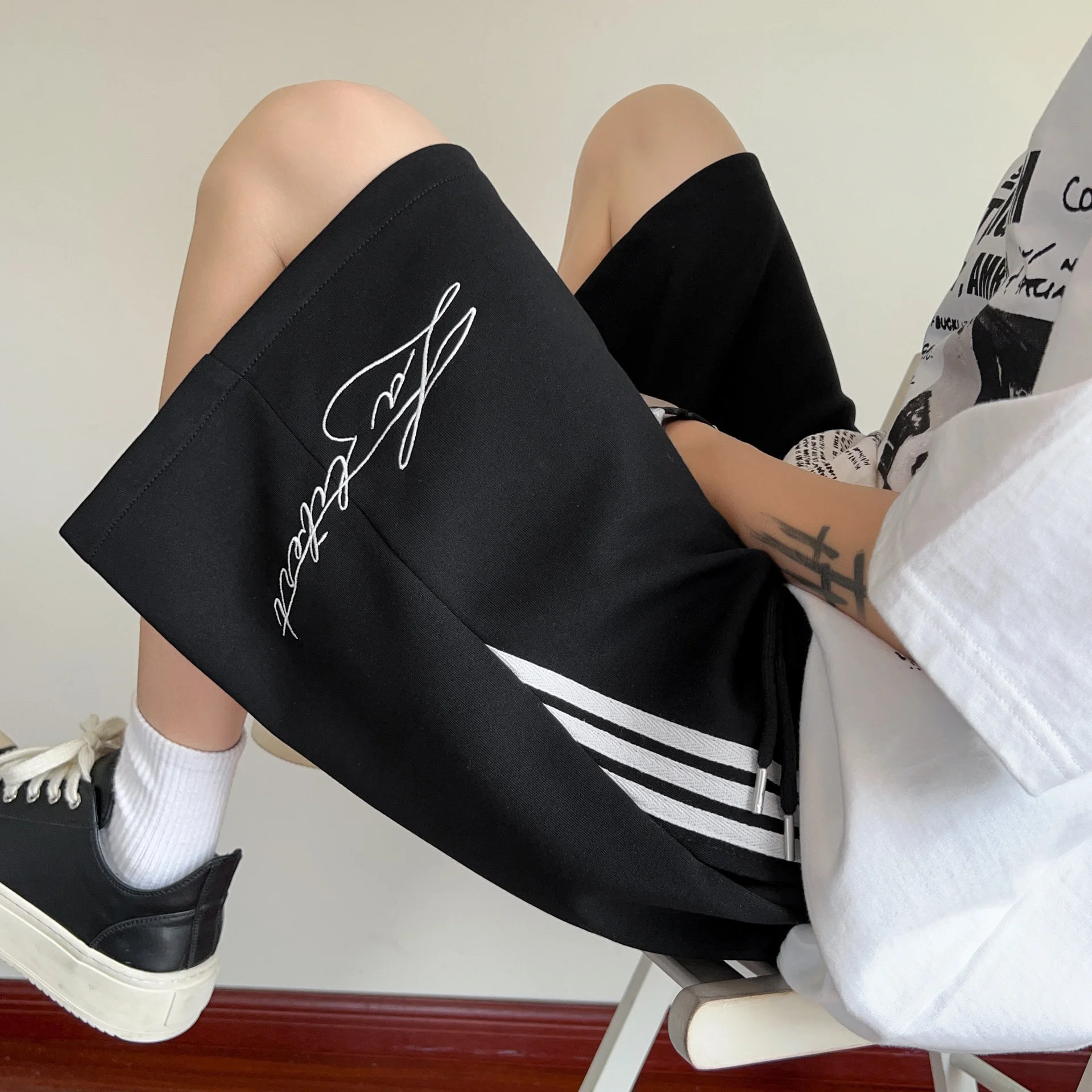 2025 Men's American Embroidered Shorts
