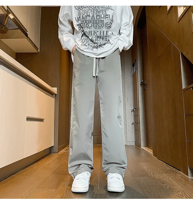 Men's Spring Waterproof Cargo Pants Detail