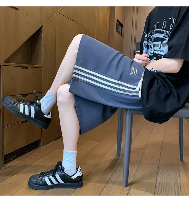 Men's Moisture-Wicking Shorts Detail