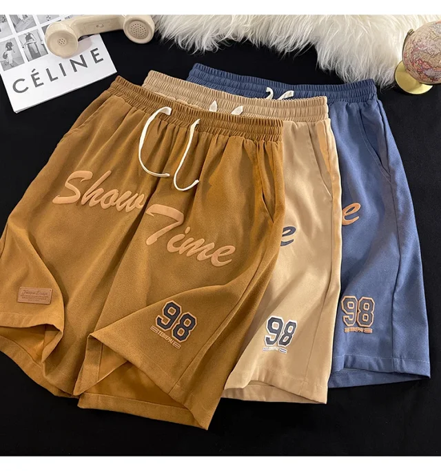 Men's Summer Foam-Printed Leather Tag Shorts Detail
