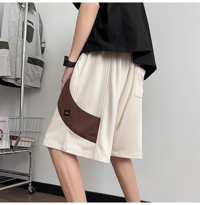 Men's Color-blocking Athletic Shorts Detail