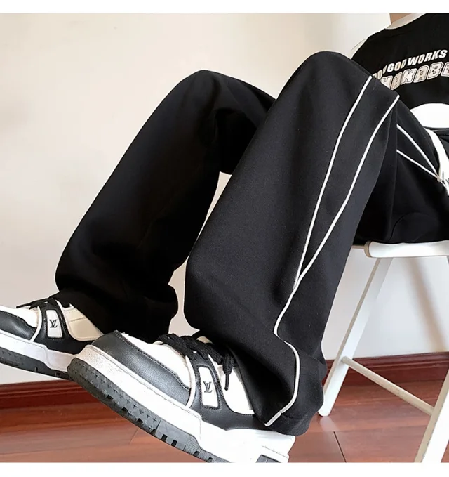 Men's Oversize Striped Pants (Spring) Detail