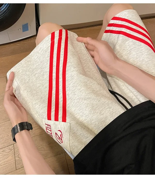 Men's Summer Loose Straight Shorts Detail