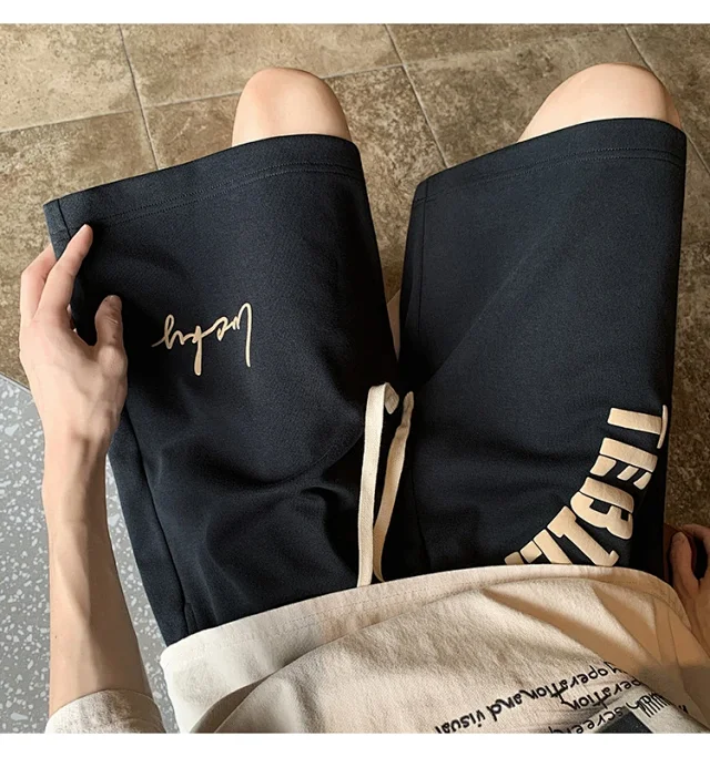 Men's Summer New Trendy Foam Print Loose Shorts Detail