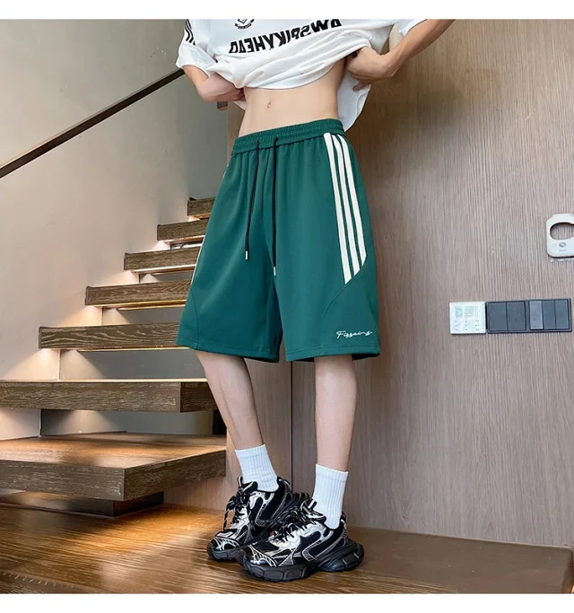 2025 Summer Men's Oversize 5 - Inch Sport Shorts Detail