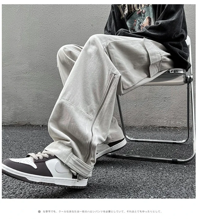 Grey American Retro Cargo Pants for Men Detail