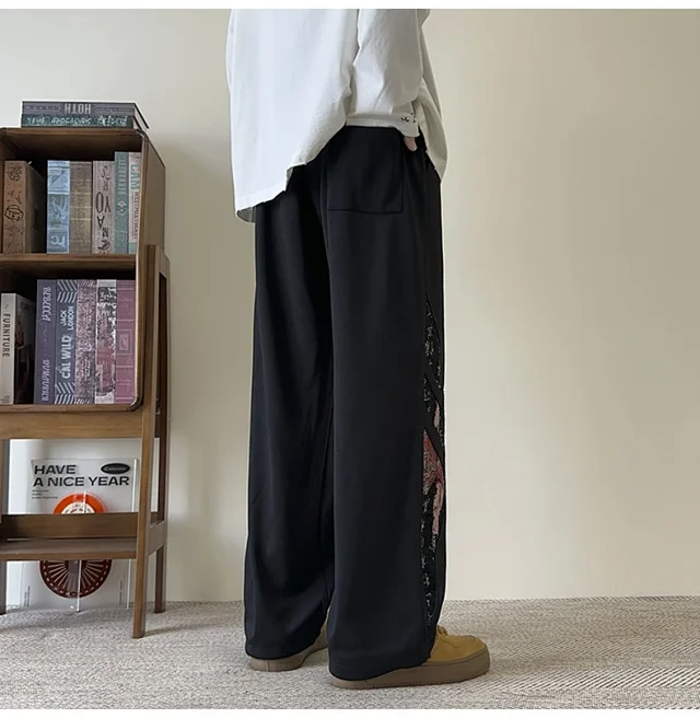 Men's Chinese Style Straight Sweatpants Detail