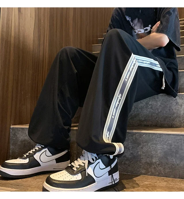 Men's Summer Loose Straight Leg Pants Detail