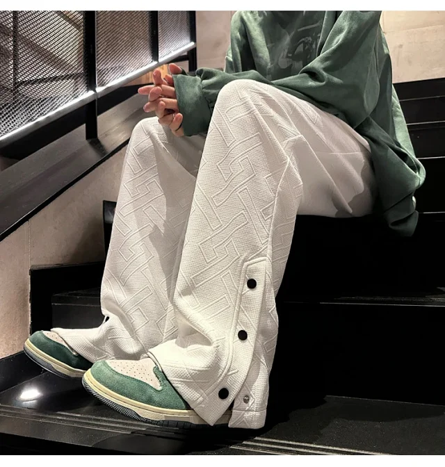 Oversize White Men's Spring Retro Button Sport Pants Detail