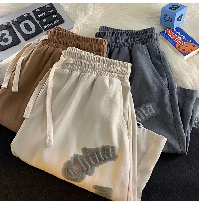 Men's Summer Loose Ice Silk Casual Shorts Detail