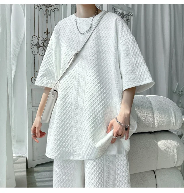 Men's Loose Jacquard T-shirt & Shorts Set Detail