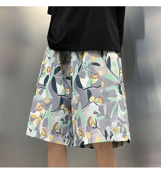 Men's Summer Thin Quick-dry Trendy Floral Beach Shorts Detail