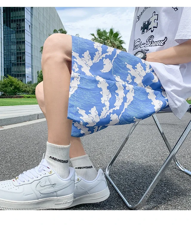 Men's Summer Ice Silk Quick-Dry Beach Shorts Detail