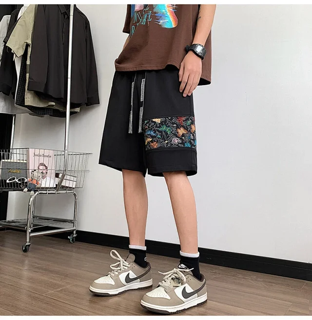 Chinese-style Embroidered Men's Sport Shorts Detail