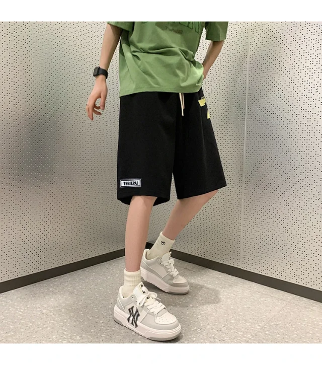 Men's Embroidered Retro Shorts Detail