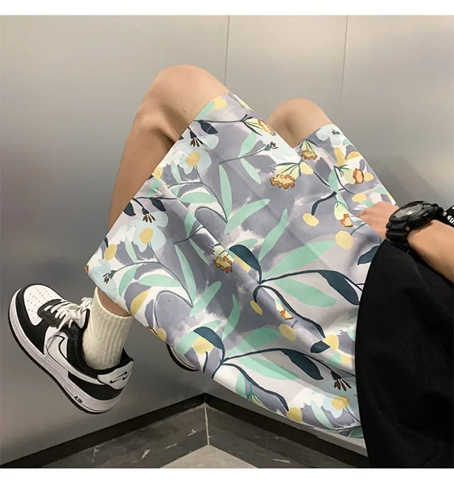 Men's Summer Thin Quick-dry Trendy Floral Beach Shorts Detail