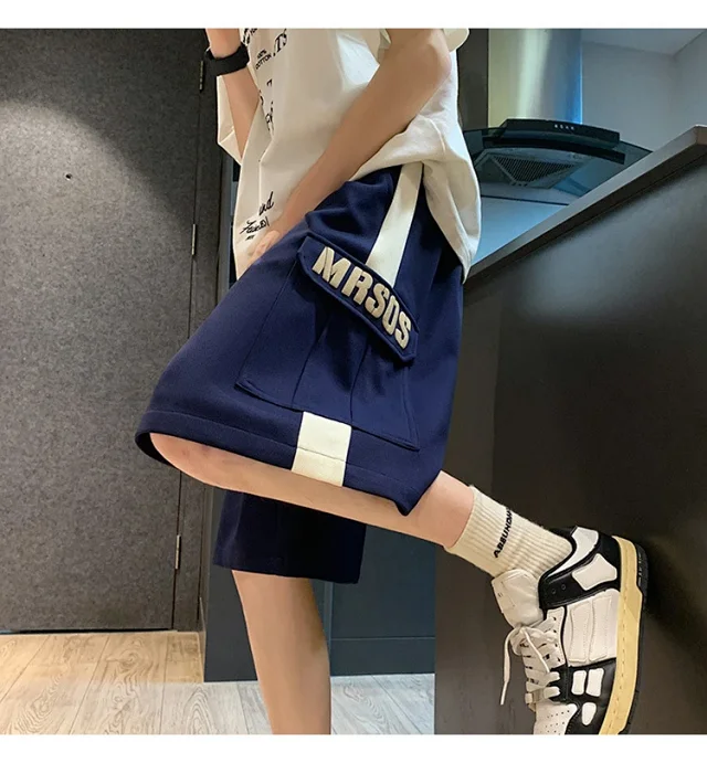 Men's Summer Retro Streetwear Shorts Detail