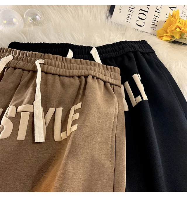 Men's Summer New Trendy Foam Print Loose Shorts Detail