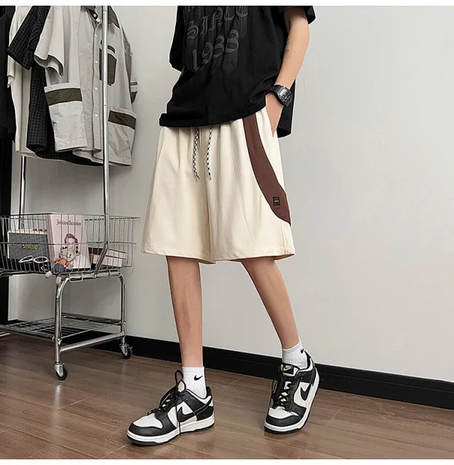 Men's Color-blocking Athletic Shorts Detail
