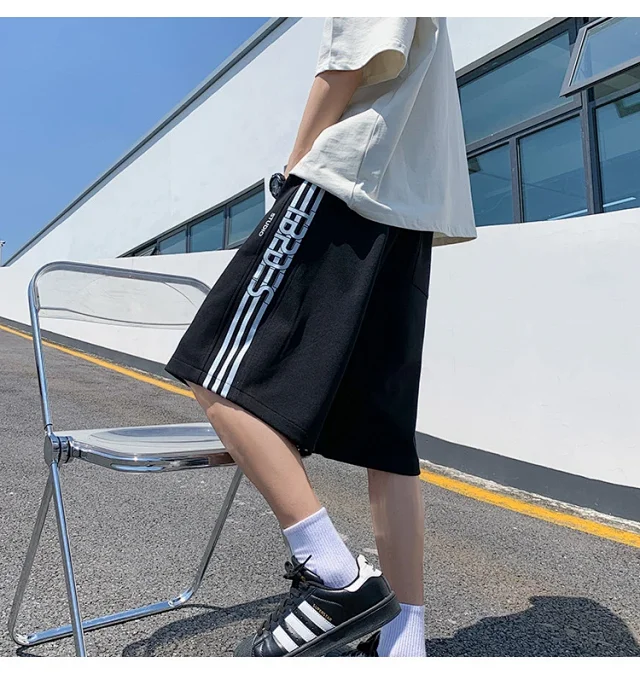 Summer Men's Oversize Sport Shorts Detail