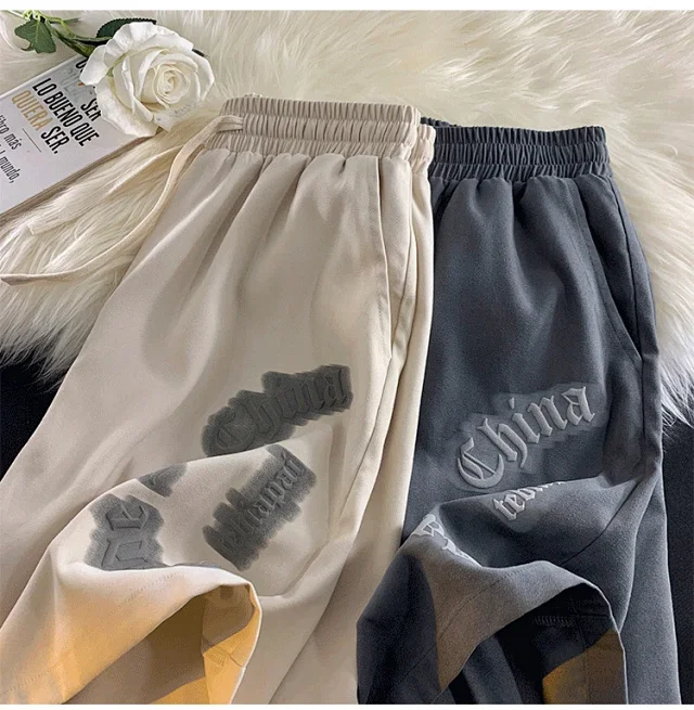 Men's Summer Loose Ice Silk Casual Shorts Detail