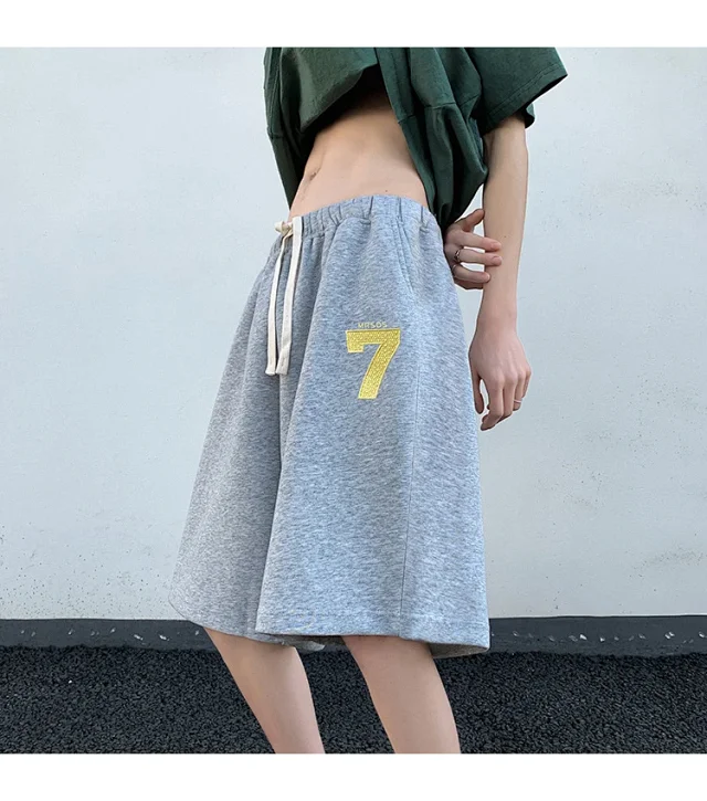 Men's Embroidered Retro Shorts Detail