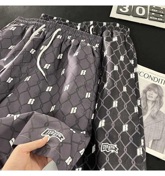 Men's Summer Plaid Patchwork Beach Shorts Detail