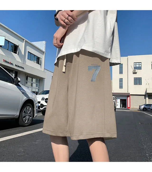 Men's Embroidered Retro Shorts Detail