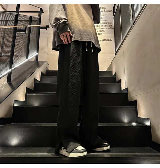 Oversize White Men's Spring Retro Button Sport Pants Detail