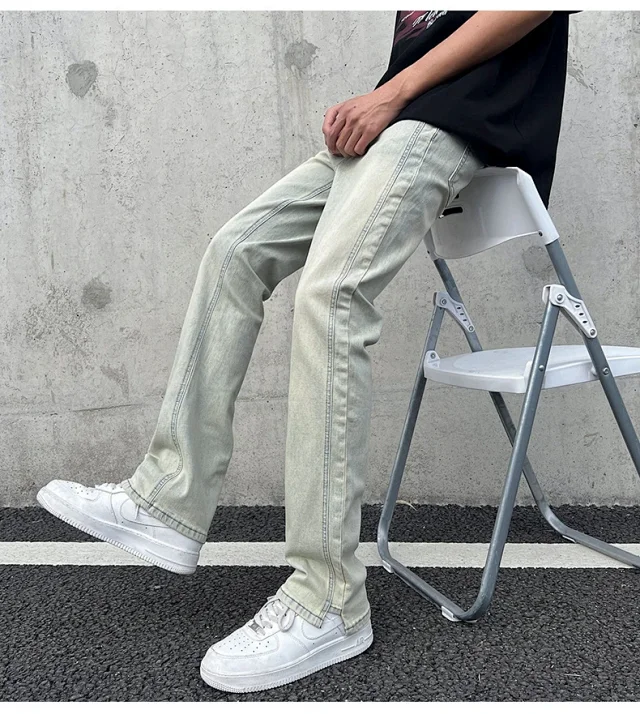 Men's Loose Straight Jeans with Yellow Mud Dyeing Detail