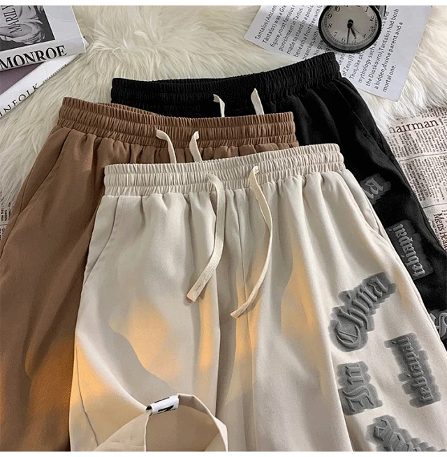 Men's Summer Loose Ice Silk Casual Shorts Detail