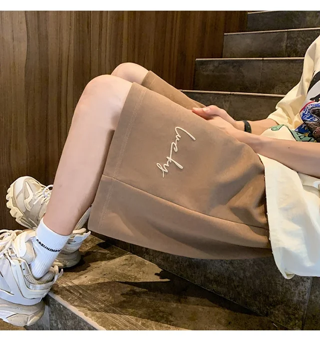Men's Summer New Trendy Foam Print Loose Shorts Detail