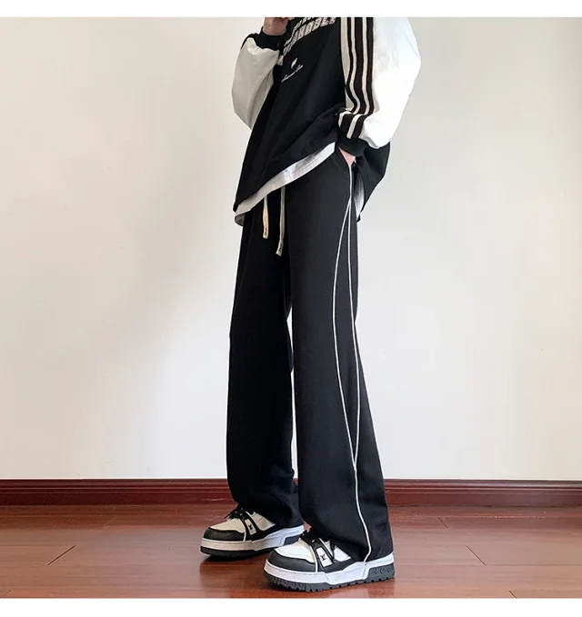 Men's Oversize Striped Pants (Spring) Detail