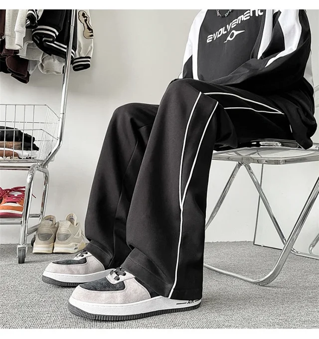 Japanese Oversize Men's Spring Wide-Leg Pants Detail