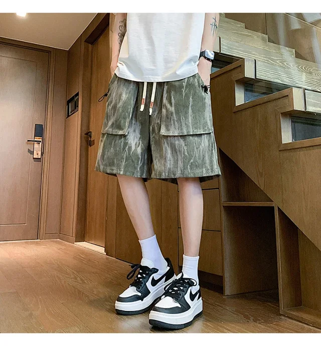 Men's Black Shorts with Pockets Detail