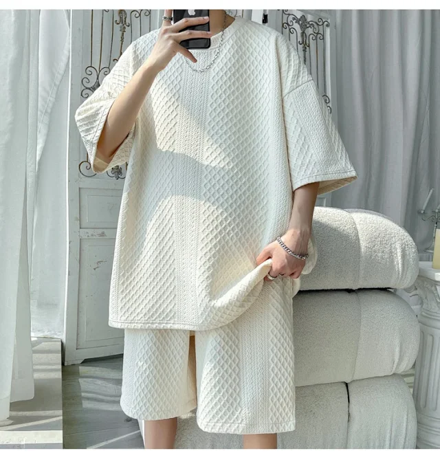 Men's Loose Jacquard T-shirt & Shorts Set Detail