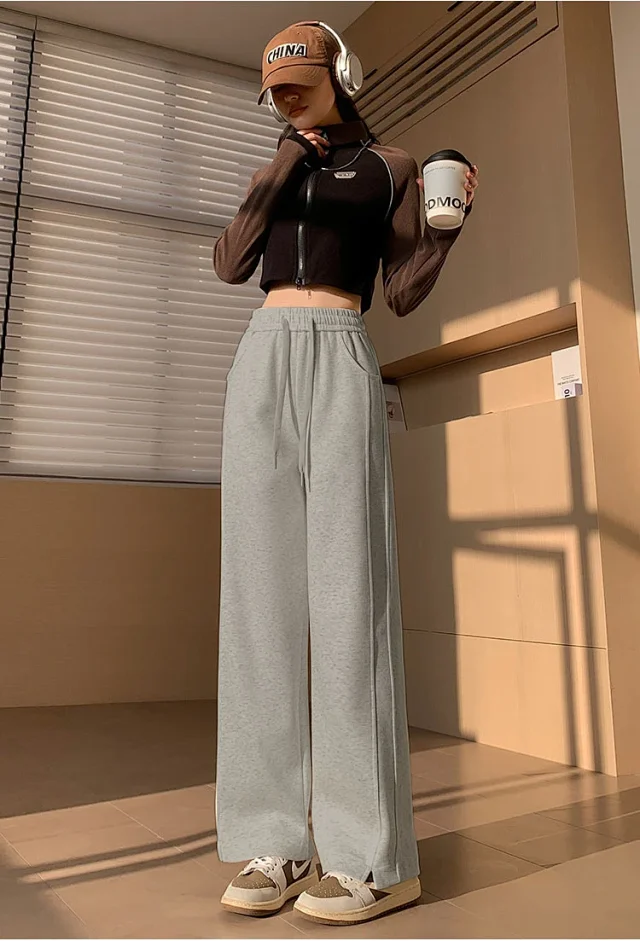 Banana Wide - leg Trousers for Women Detail