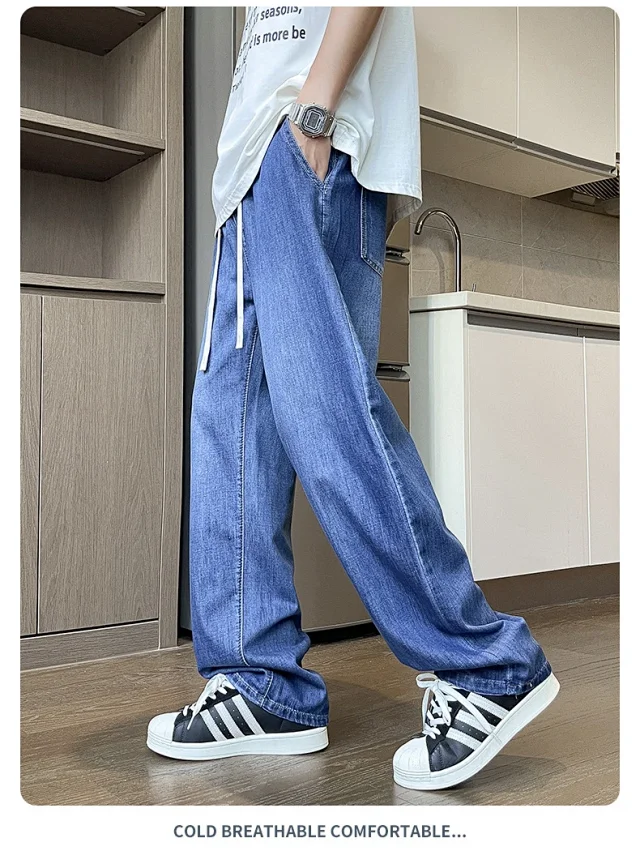 Men's Loose Straight Casual Wash Jeans Detail