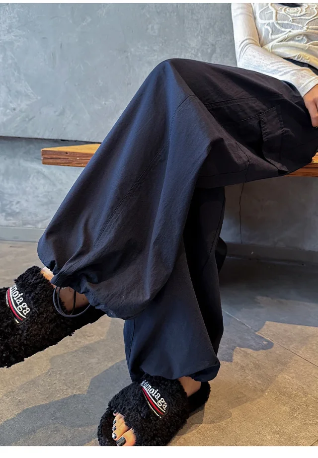 2025 Women's High-Waist Baggy Wide-Leg Cargo Pants Detail