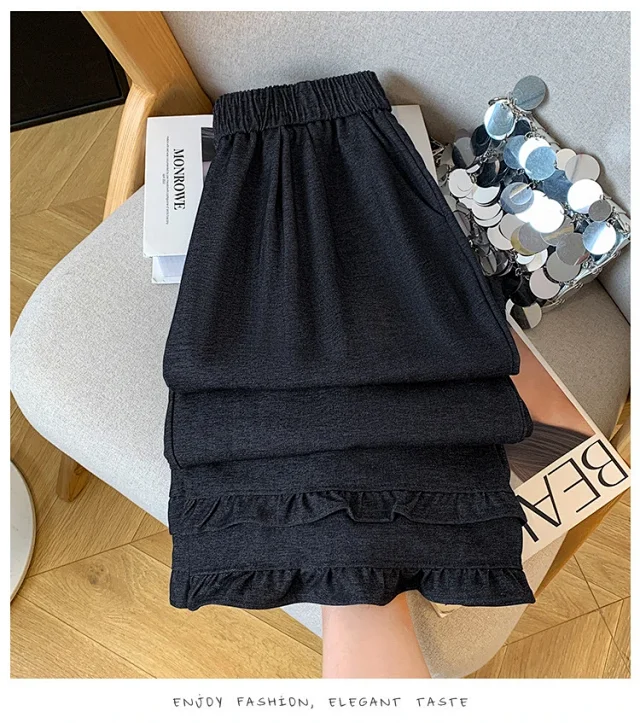 2025 Autumn New Thickened Tencel Denim Ruffle Trim Relaxed Fit Straight Cropped Pants for Women Detail