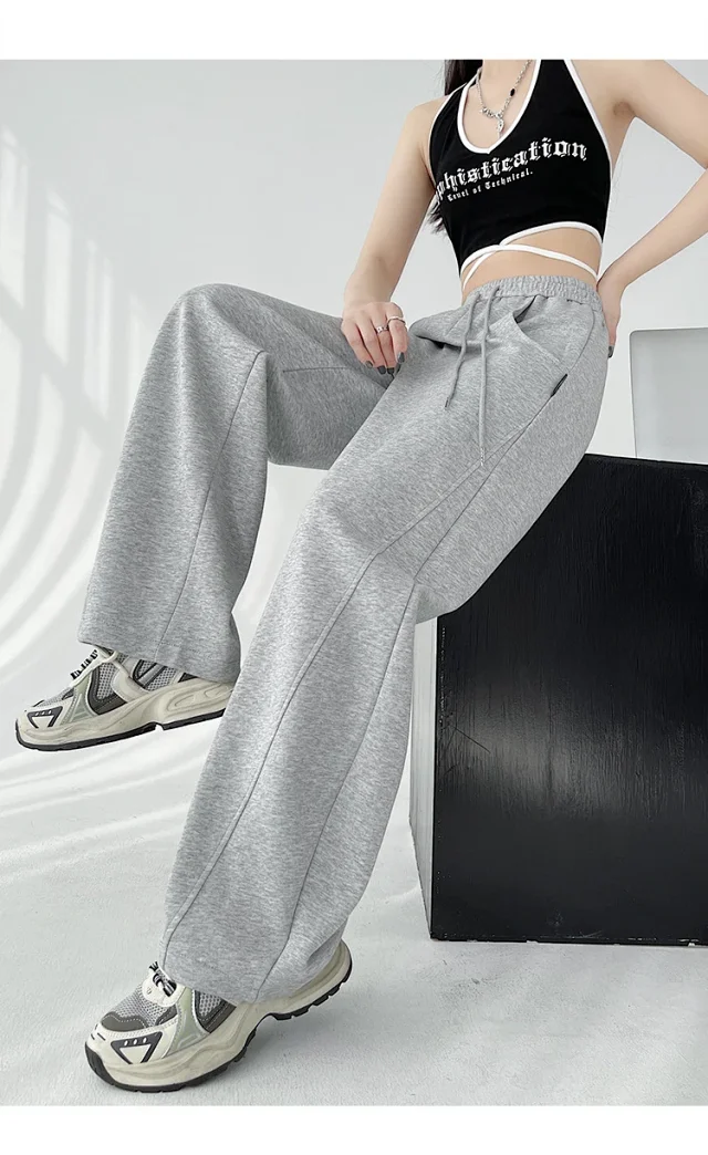Banana Sporty Wide Leg Sweatpants for Women Detail