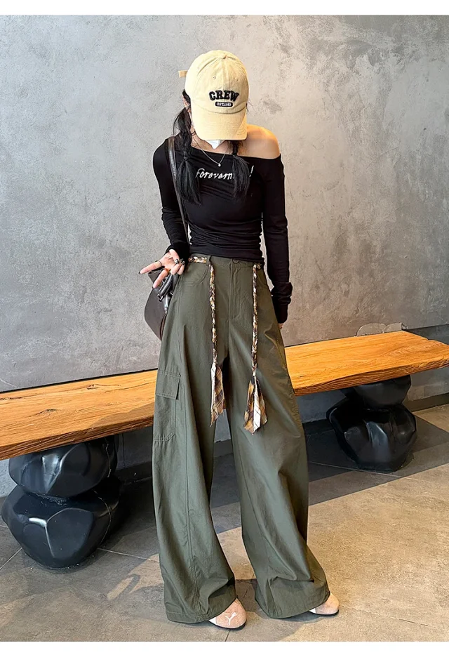 2025 Women's High-Waist Baggy Wide-Leg Cargo Pants Detail