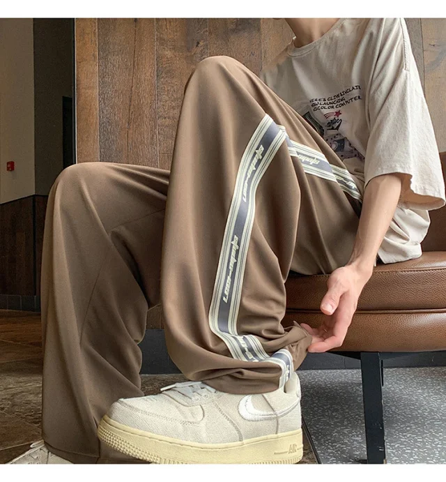 Men's Summer Loose Straight Leg Pants Detail