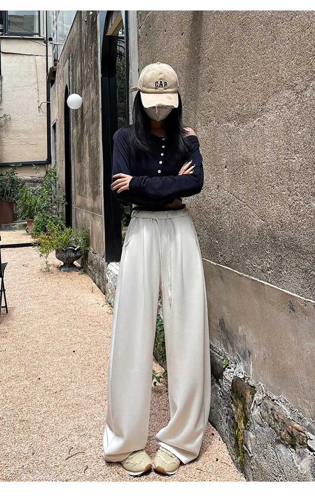 Women's Loose Wide-Leg Pants 2025 Detail