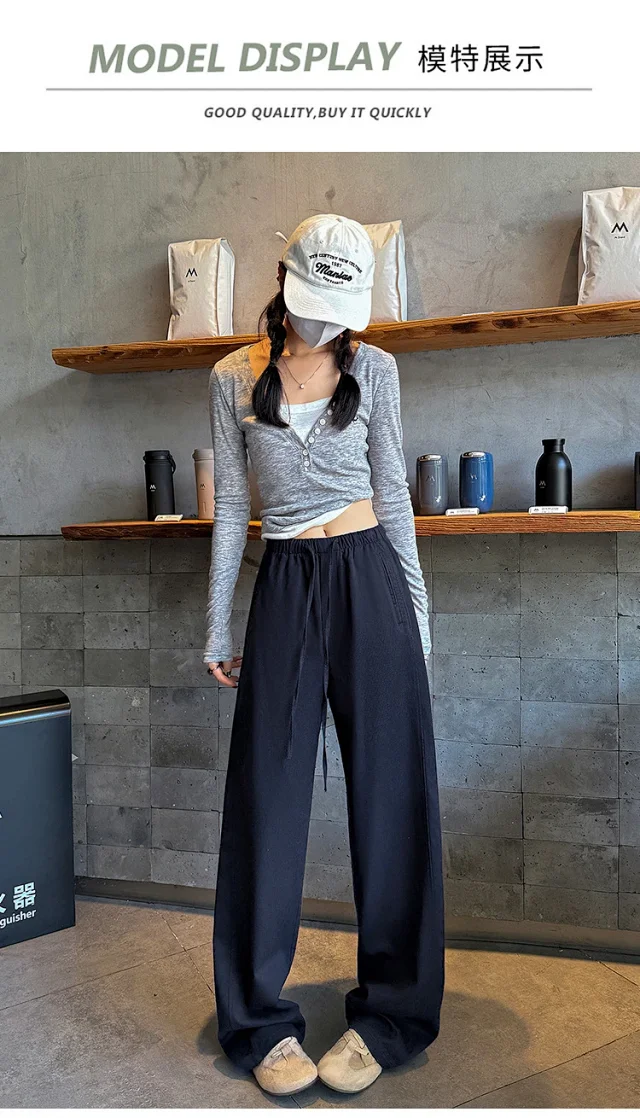 Women's High-Waist Slim Straight Leg Utility Pants Detail