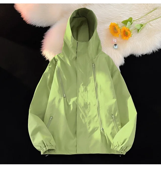 Vibe Outdoor Sets: Jackets & Pants Detail